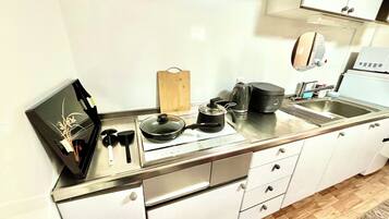 Family Room Non Smoking | Private kitchen