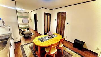 雙人或雙床房 | 房內用餐