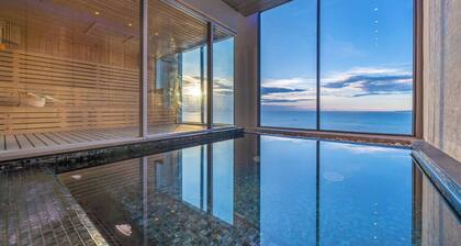 35th Floor Sea View Beauty