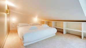 Unclassified image, 5 of 16, button - Chic and Cosy Apartment-canal Saint Martin (Paris)