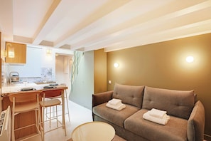 Apartment | Living area
