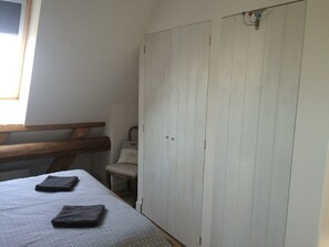 2 bedrooms - Rustic Apartment in old Dutch Farmhouse (Schagen)