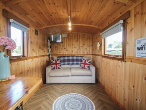 Living area - Sharon's Shepherd Hut (Oswestry)