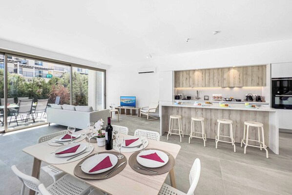 فيلا (3 Bedrooms) | المنشأة من الداخل