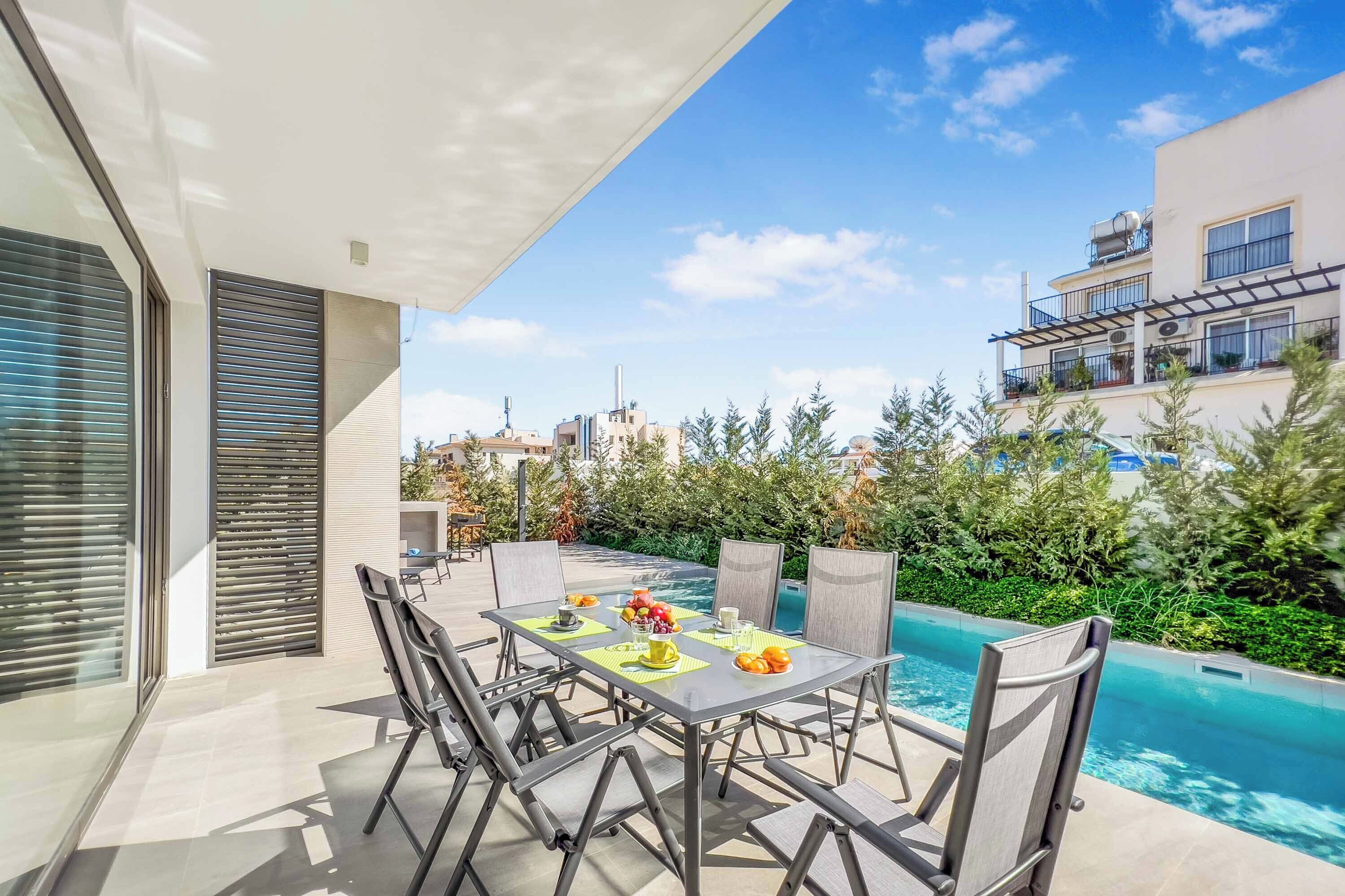 Villa (3 Bedrooms) | Exterior