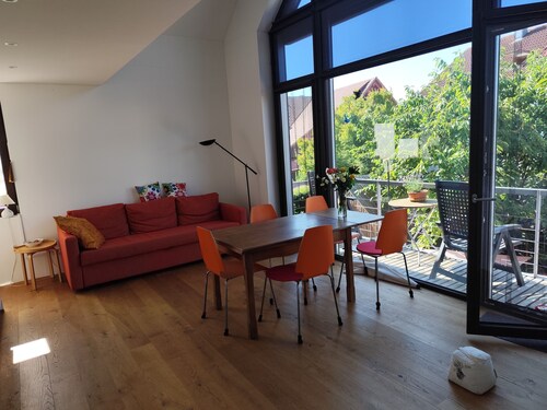 Willkommen:  Stilvolle, helle und loftartige Ferienwohnung nahe dem Bodensee
