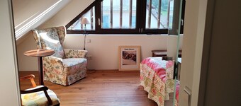 Welcome: Stylish, bright and loft-like vacation apartment near Lake Constance