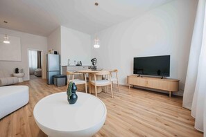 Televisie en een kantoor