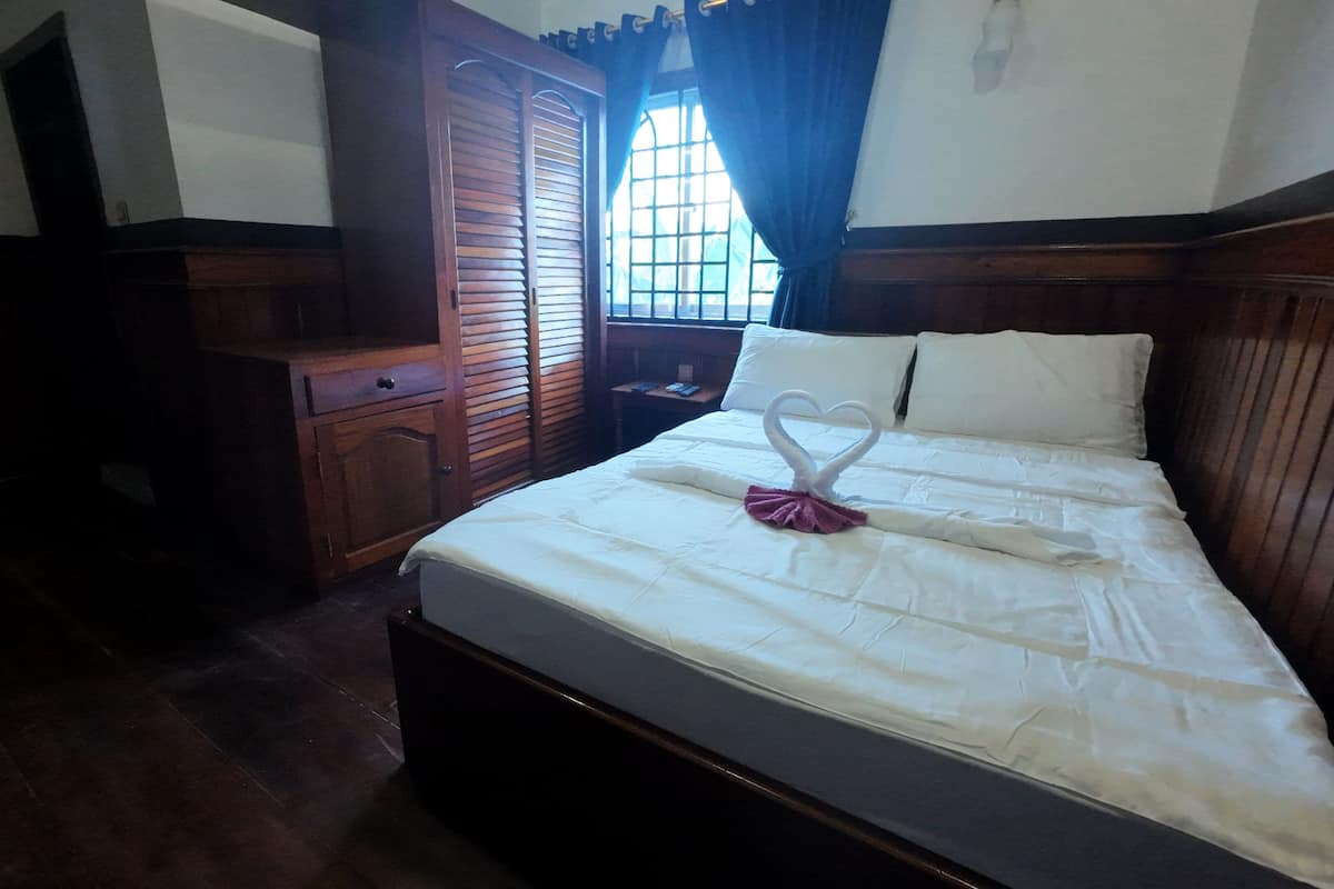 Chambre Double Deluxe, 1 lit double | Coffres-forts dans les chambres, Wi-Fi gratuit