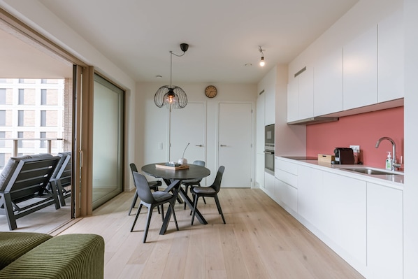 Apartment | 2 bedrooms, Internet