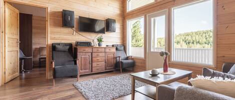 Apartment, Courtyard View | Living area