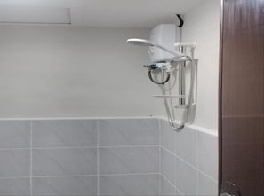 Room, Private Pool, City View | Bathroom