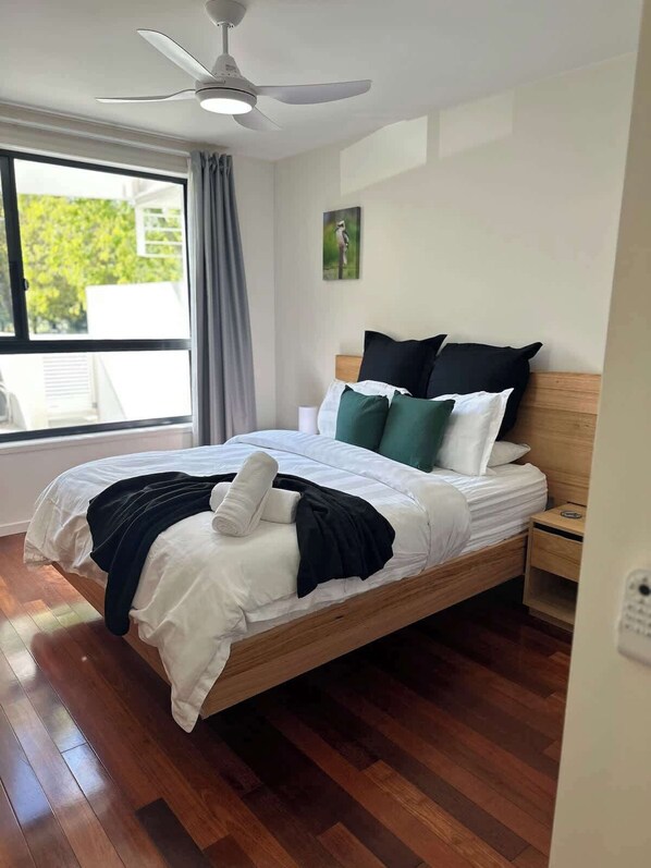 2 bedrooms, iron/ironing board, WiFi, bed sheets