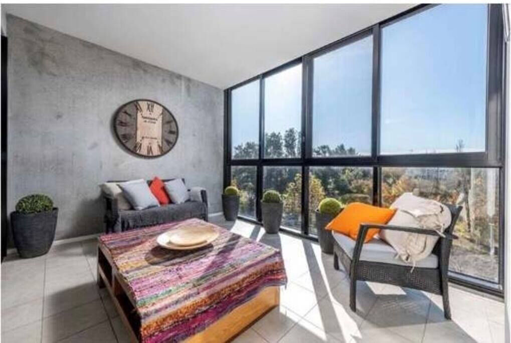 تلفزيون، مكتب