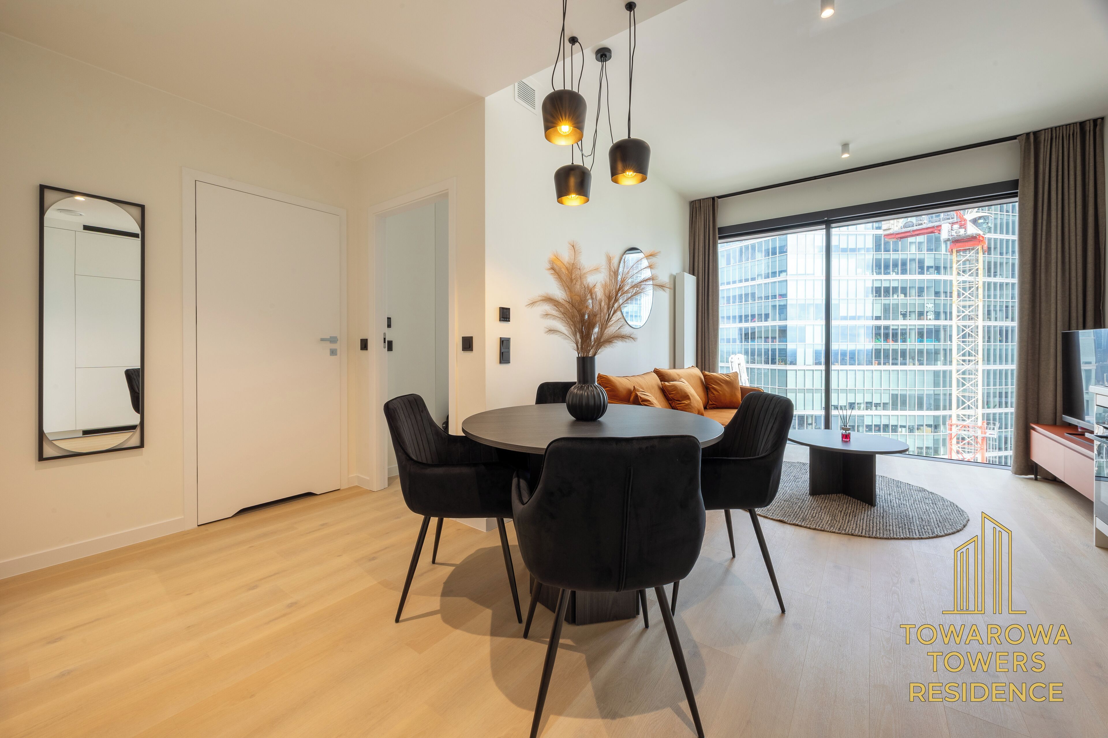 Superior Apartment, City View | Living area