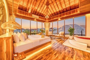 8 bedrooms, desk, iron/ironing board, WiFi - Villa Lima 8BDR Jacuzzi, Sauna, Ice-bath, Cinema (Kecamatan Kuta)