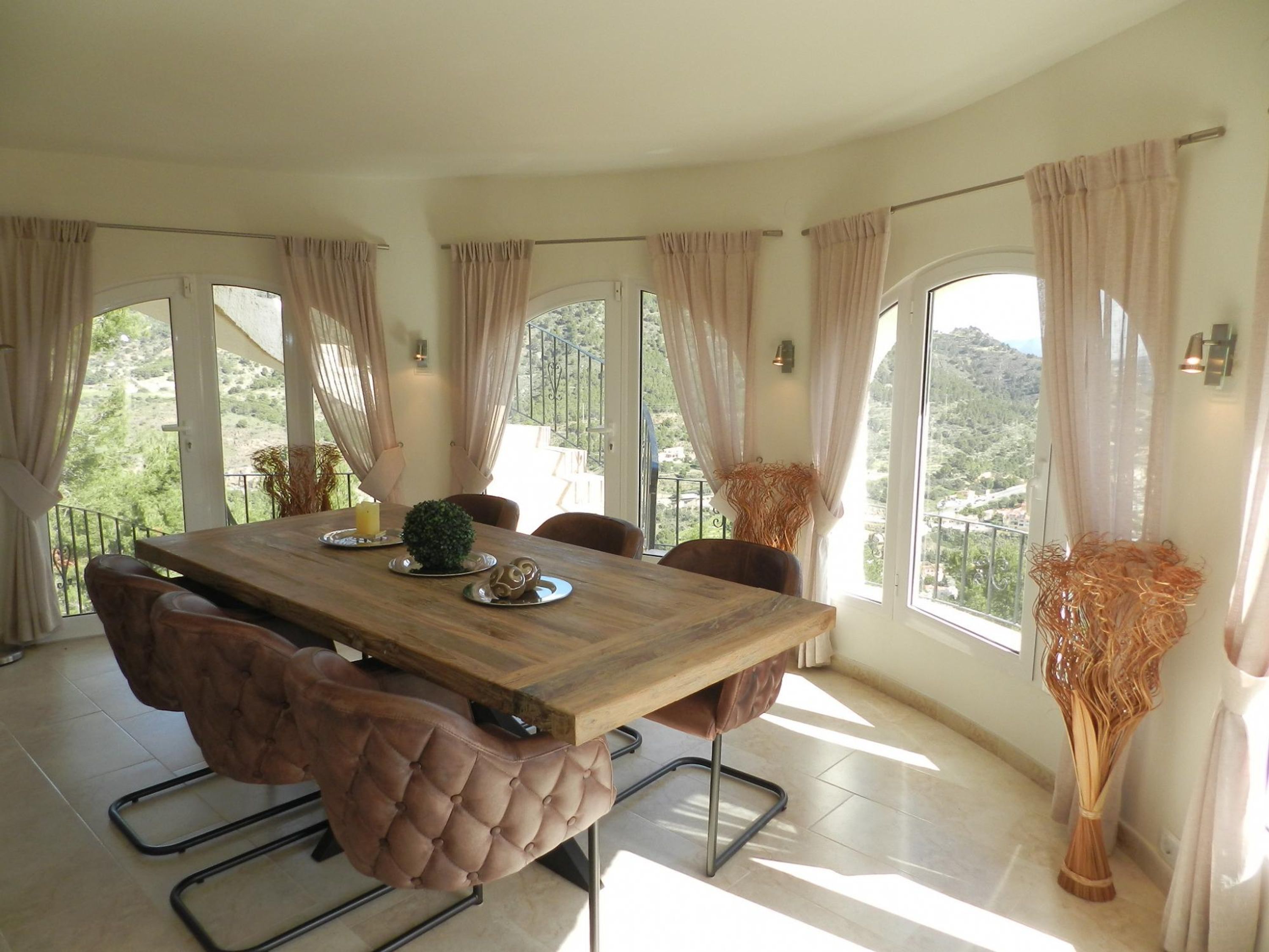 3 bedrooms