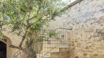 House | 3 bilik tidur