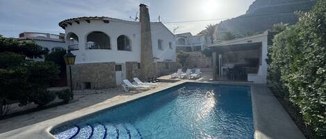 Biệt thự | 4 phòng ngủ