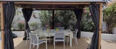 2 عدّة غرف نوم