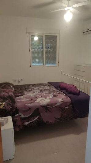 2 bedrooms