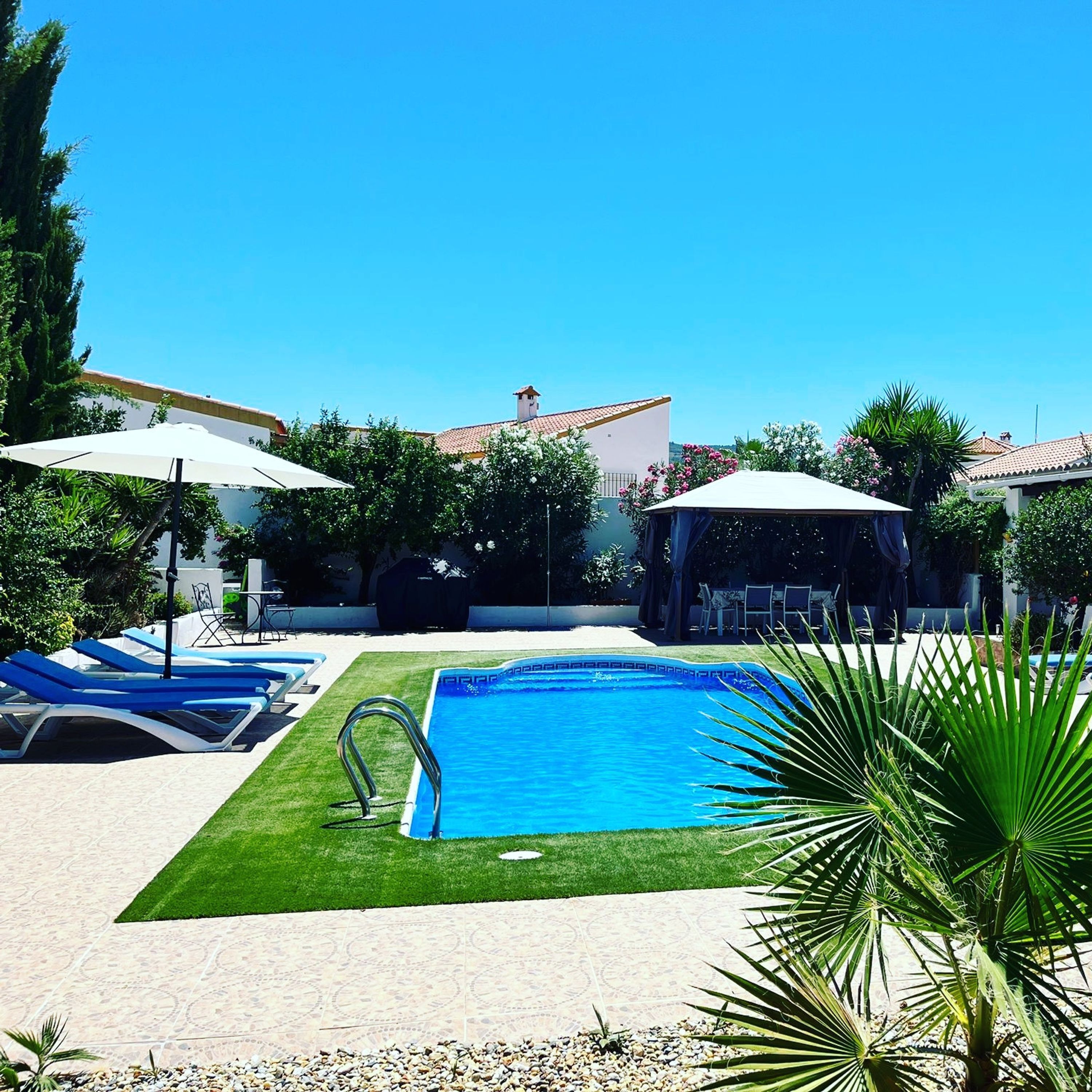 2 عدّة غرف نوم