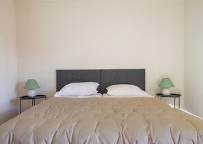 4 bedrooms