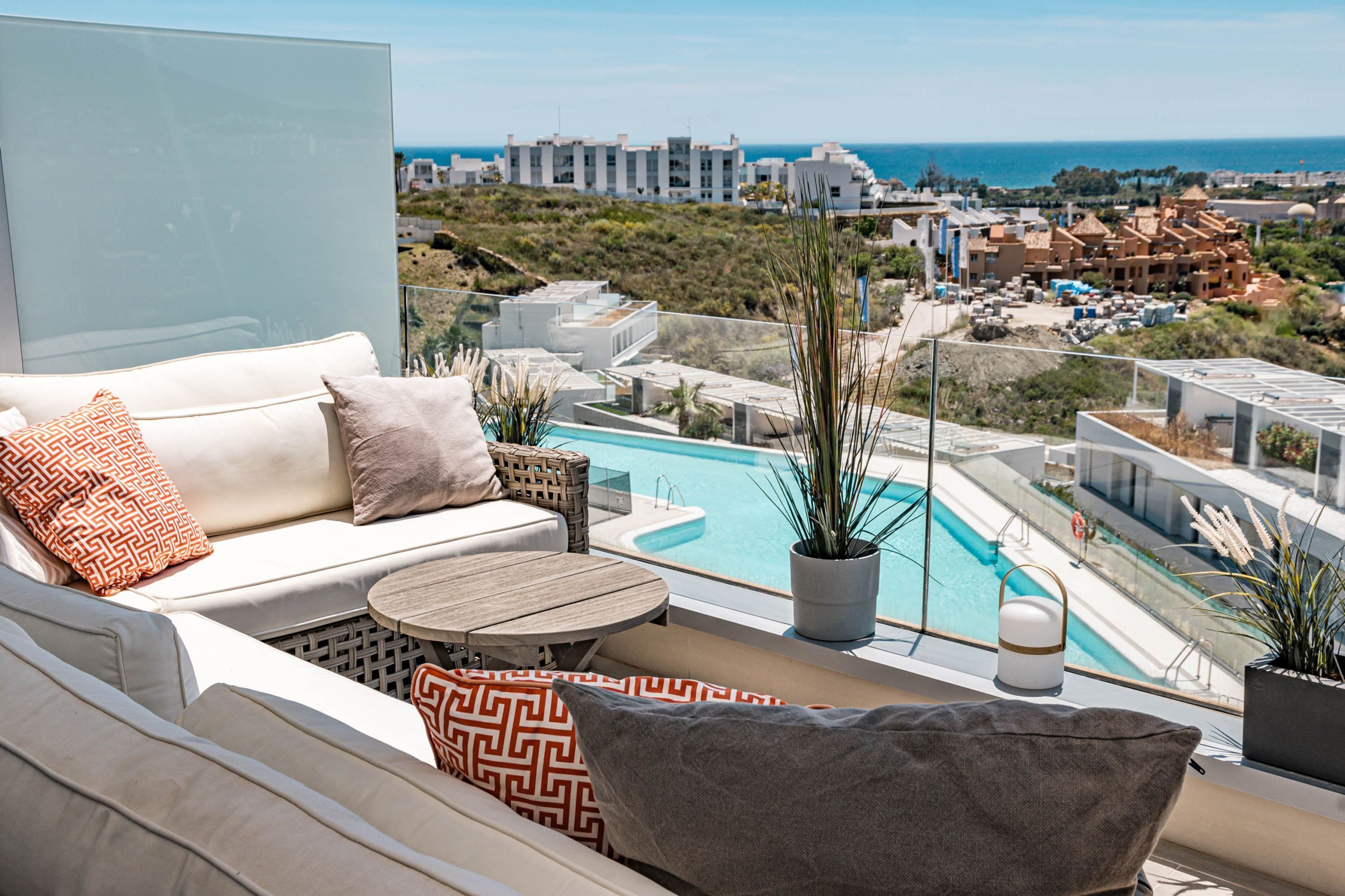 Apartment, Smoking | 3 bedrooms