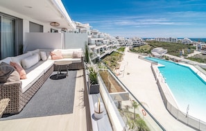 Apartment, Smoking | 3 bedrooms
