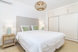 Apartment - Ags48b- Great Location Close to Puerto Banus Casa (Marbella)