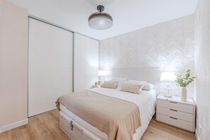 1 bedroom - Colon 904 in Madrid With 1 Bedrooms and 1 Bathrooms (Madrid)