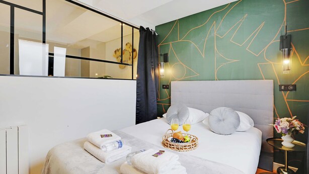 Room - Comfortable Flat - 2br/6p - Marais (Paris)