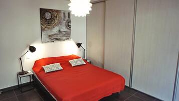 Apartment, Smoking | 3 bedrooms