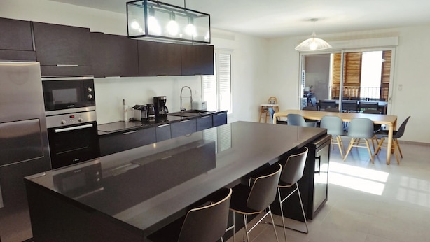 Apartment, Smoking | 3 bedrooms - Mor115-t4 135m2 Neuf St Florent vue mer 100m Plag (Saint-Florent)