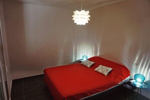 Apartment, Smoking - Mor115-t4 135m2 Neuf St Florent vue mer 100m Plag (Saint-Florent)