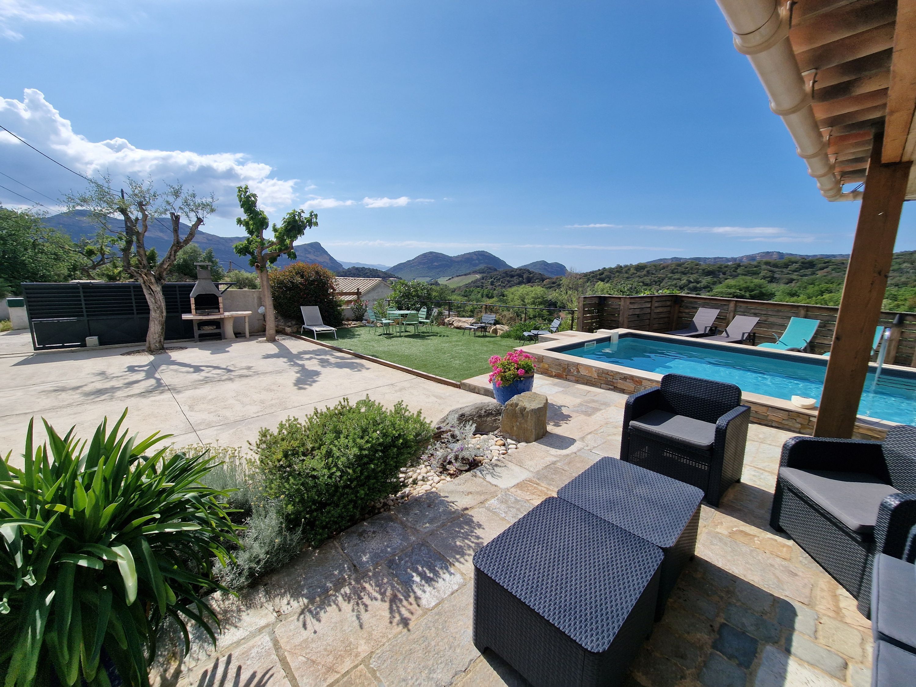 Apartment, Smoking | 2 bedrooms