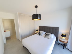 House | 4 bedrooms - Mor401 - T5 Neuf Piscine vue mer Panoramique (Saint-Florent)
