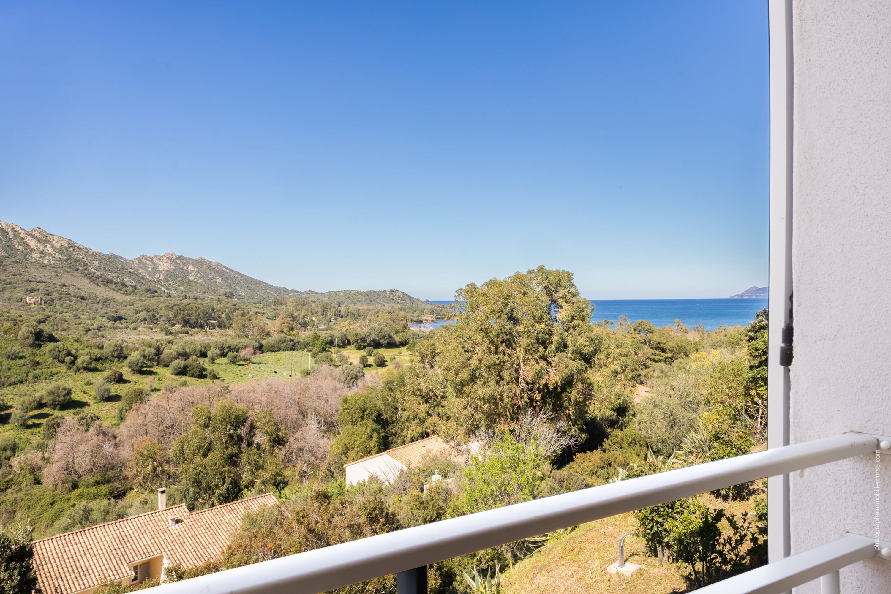 Apartment, Smoking | 3 bedrooms