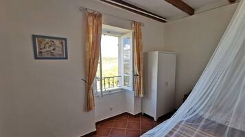 Apartment, Smoking | 1 bedroom