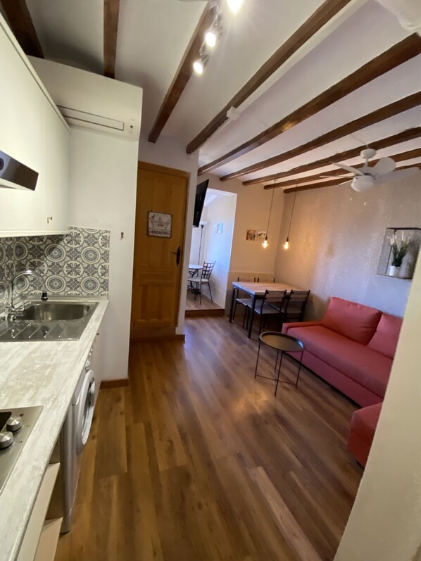 1 bedroom