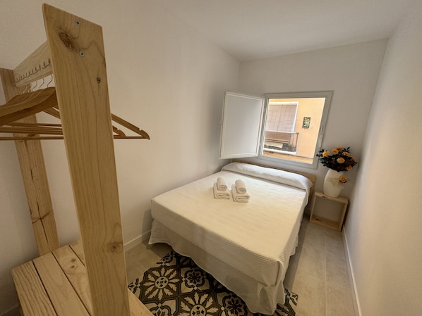 Apartamento, fumadores | 3 dormitorios