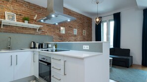 House | 2 bedrooms - Bright and Cozy Flat in the Heart of the City (Barcelona)
