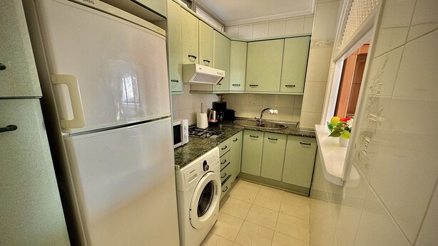 Apartment - Marbella Palms w SEA Views by Homing (Marbella)