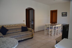 House, Smoking - Fta-bel01 APT 6 PAX Vicino AL Mare (Budoni)