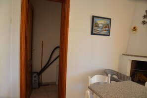 Huoneisto, tupakointi sallittu | 2 makuuhuonetta