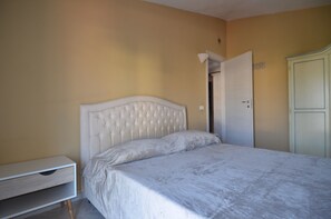 Apartment, Smoking | 2 bedrooms