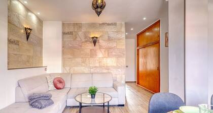 Retreat w Ocean Views Private Parking Ensuite