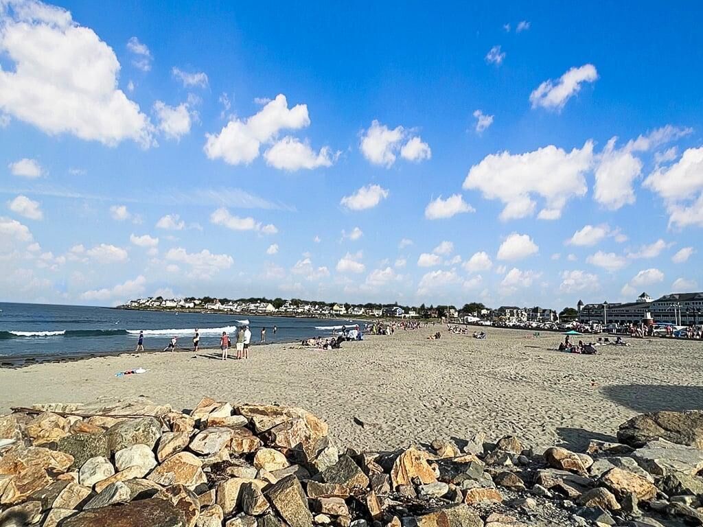 4 عدّة غرف نوم