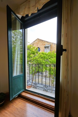 Apartment | 2 bedrooms - AV Plaza Italia in Vila (Ávila)