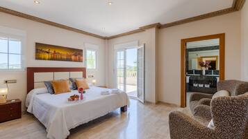 6 bedrooms